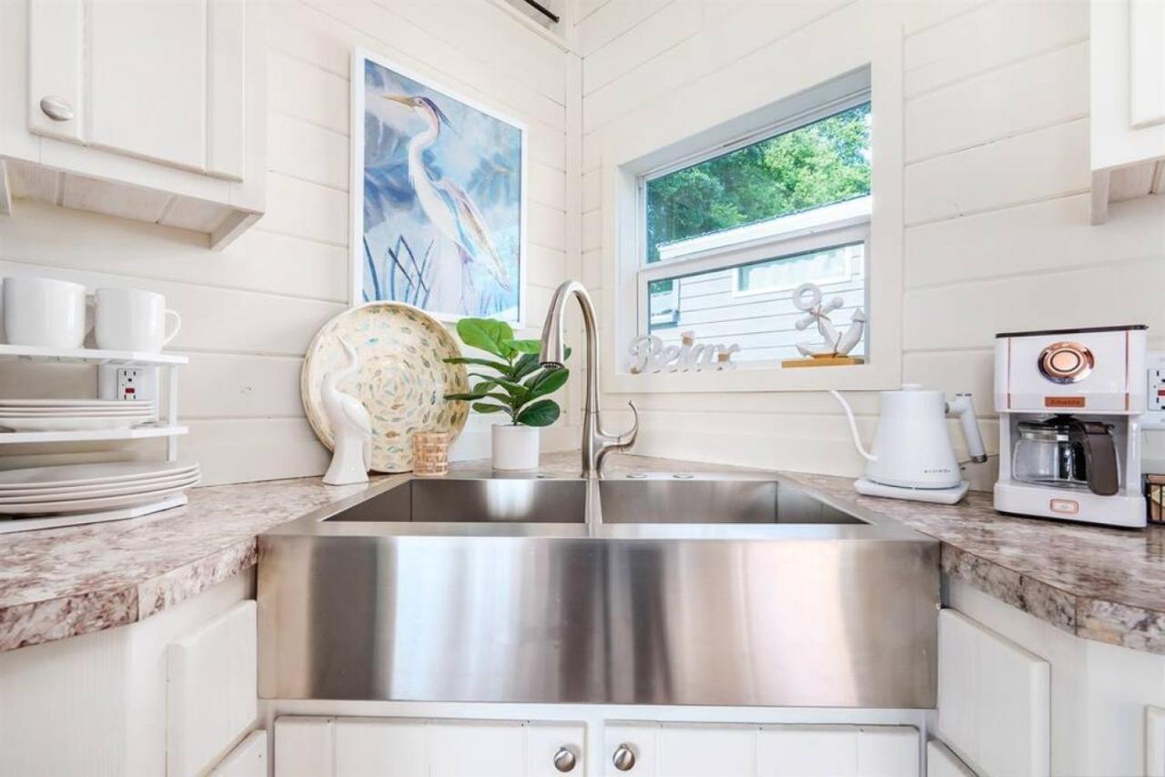 4 Heron Haus, Luxury Tiny House, Pet Friendly, Mins To Downtown Guntersville Exteriör bild